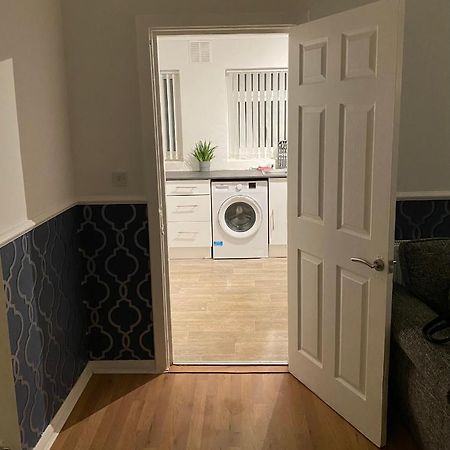 Cosy 3 Bedroom House, Free Parking & Wifi Nottingham Zewnętrze zdjęcie