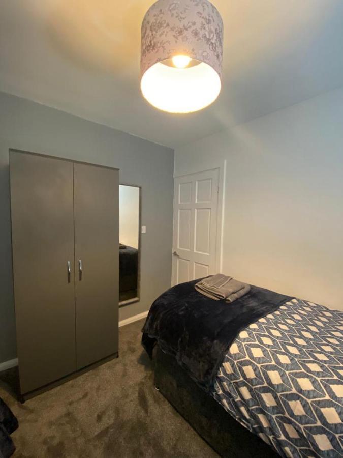 Cosy 3 Bedroom House, Free Parking & Wifi Nottingham Zewnętrze zdjęcie