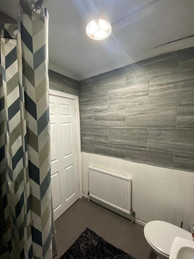 Cosy 3 Bedroom House, Free Parking & Wifi Nottingham Zewnętrze zdjęcie