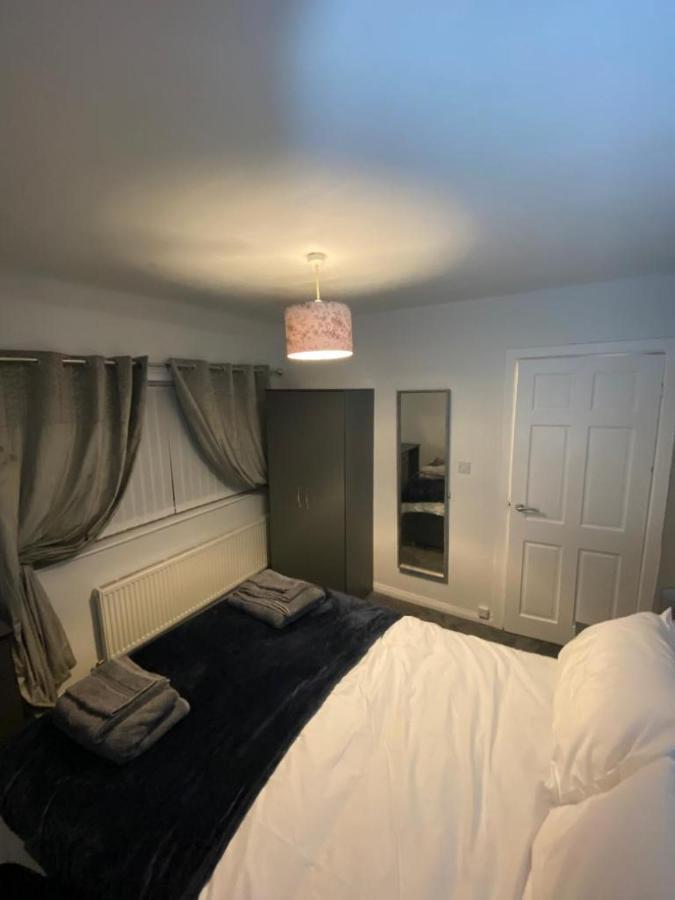 Cosy 3 Bedroom House, Free Parking & Wifi Nottingham Zewnętrze zdjęcie