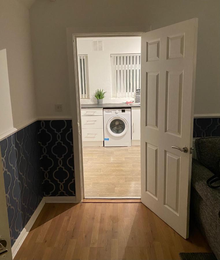 Cosy 3 Bedroom House, Free Parking & Wifi Nottingham Zewnętrze zdjęcie