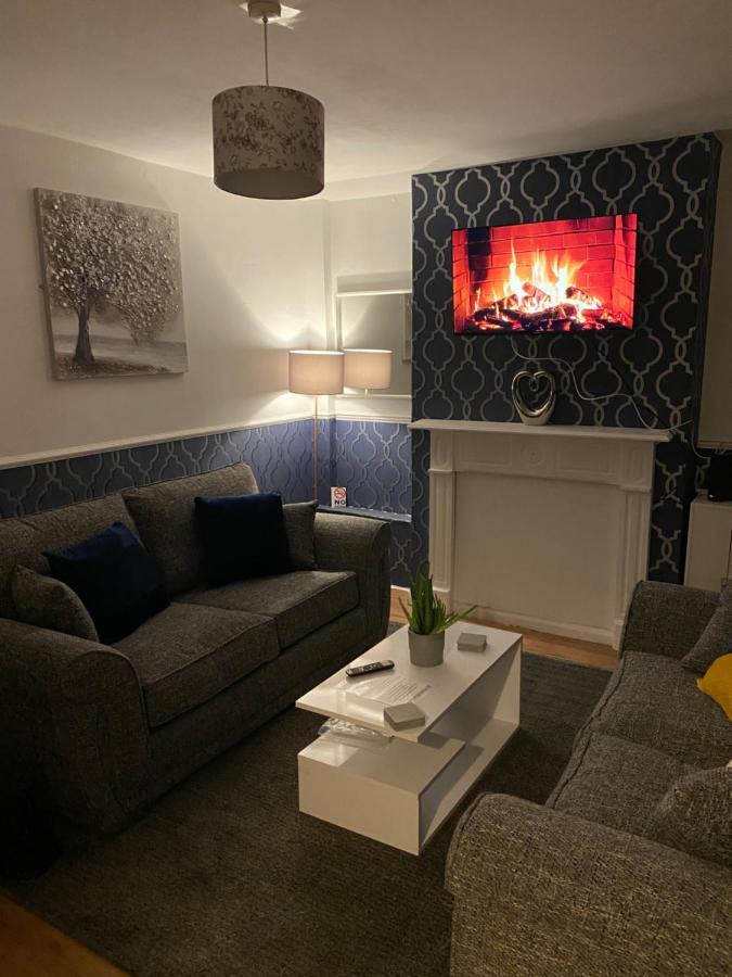 Cosy 3 Bedroom House, Free Parking & Wifi Nottingham Zewnętrze zdjęcie